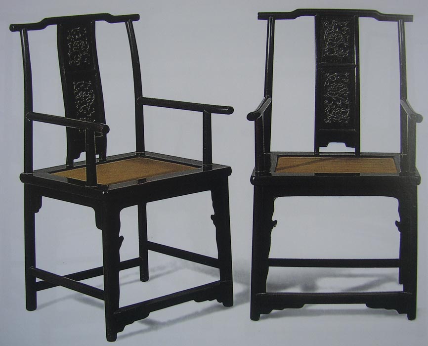 Chinesisch lacquer furniture